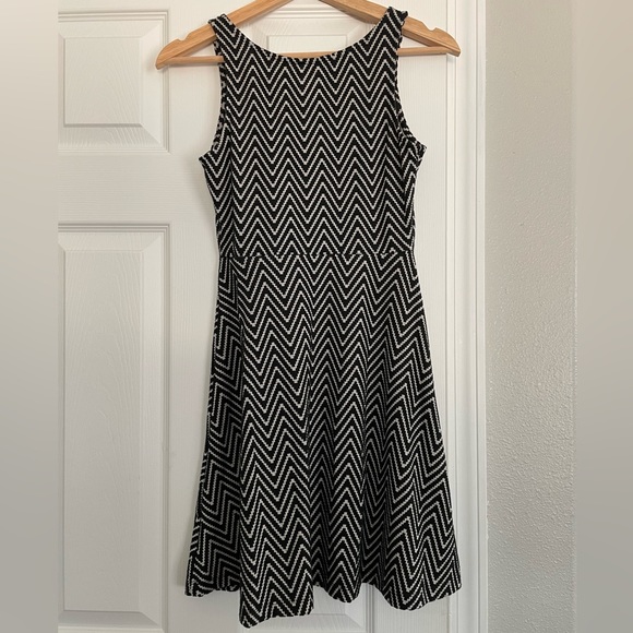 Mossimo Black and White Striped Dress - Picture 2 of 4